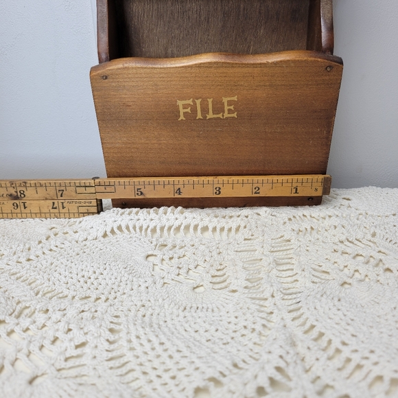 Vintage Decor Bundle Crock Letter Holder Vases Crochet Doilie - Picture 5 of 16